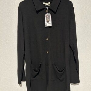 NWT Women’s Cardigan Sweater Black With Pockets And Long Sleeves Size S/M